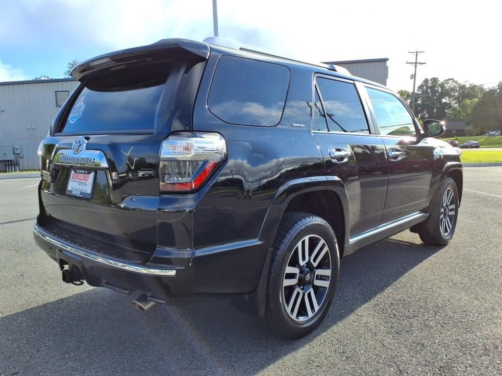 2022 Toyota 4Runner Limited photo 4