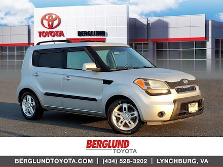 2011 Kia Soul + Hatchback