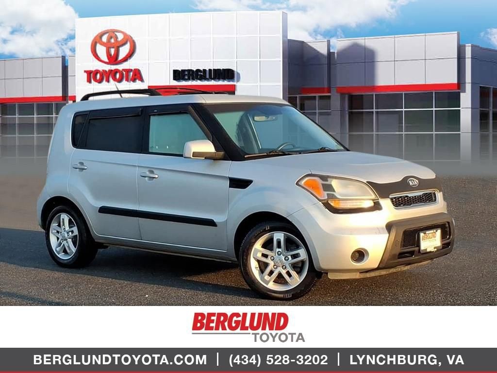 2011 Kia Soul Base's photo
