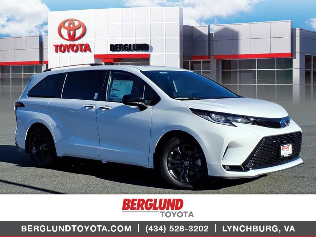 New 2025 Toyota Sienna XSE Van Passenger Van