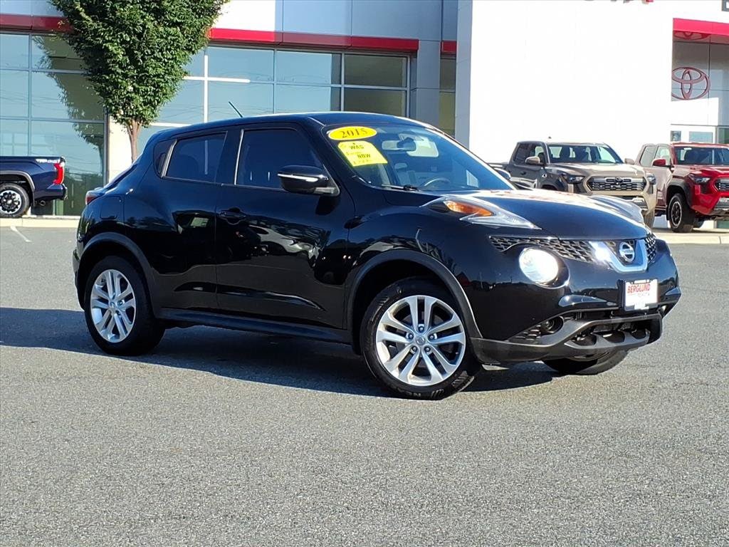 Used 2015 Nissan Juke S Sport Utility