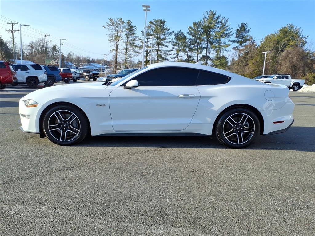 2022 Ford Mustang GT - Photo 13