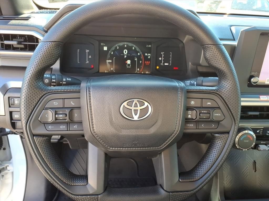 2025 Toyota Tacoma SR5 - Photo 12