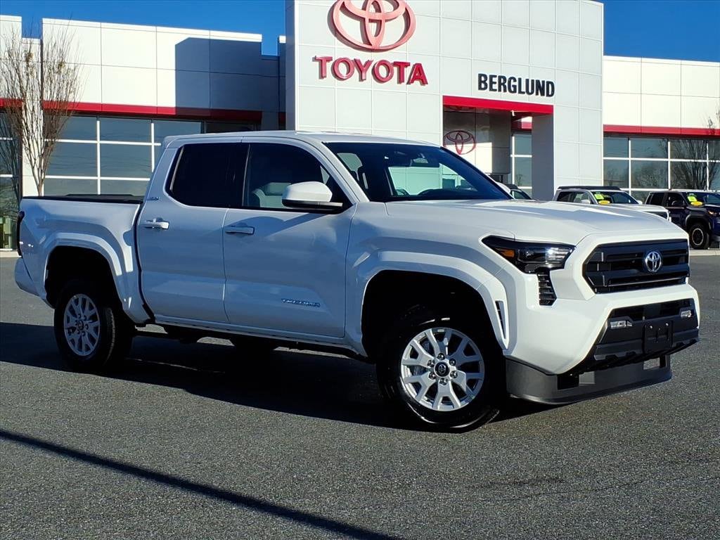 New 2026 Toyota Tacoma SR5 Truck Double Cab