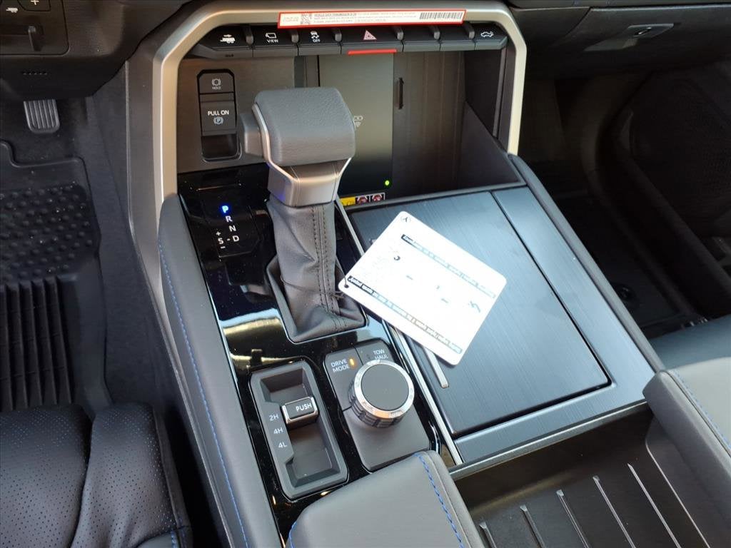 2026 Toyota Tundra Platinum - Photo 16