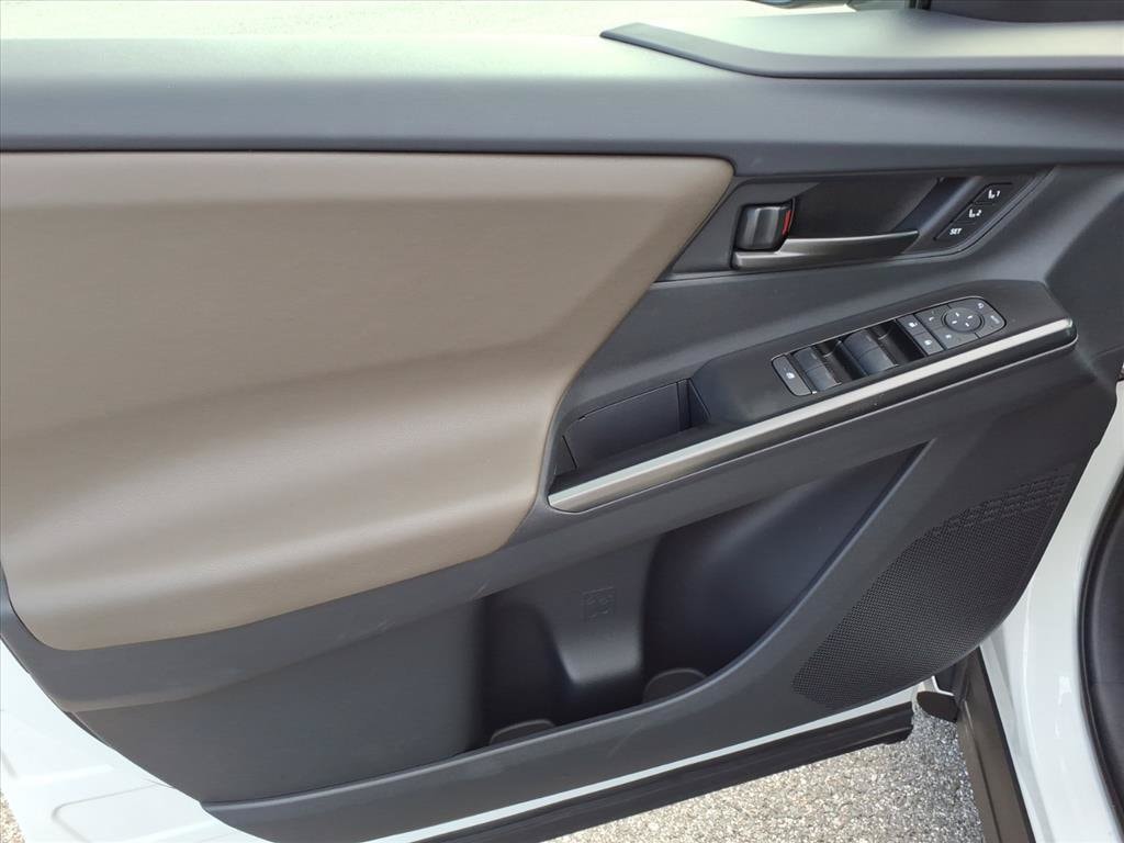 2026 Toyota bZ Woodland Woodland Premium - Photo 9