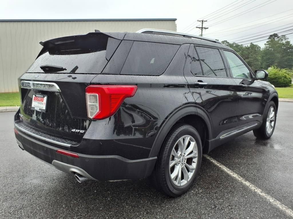 2024 Ford Explorer Limited photo 3