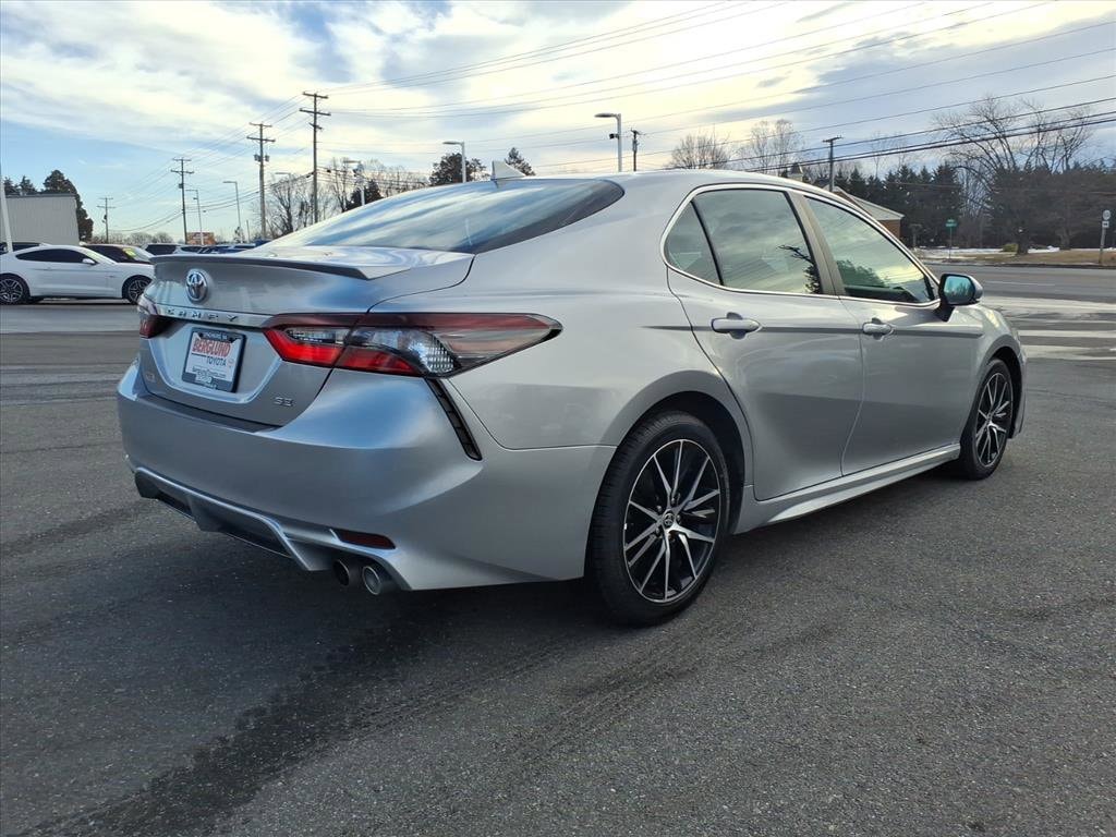 Used 2024 Toyota Camry SE Sedan