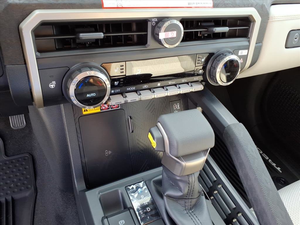 2026 Toyota Tacoma Limited - Photo 14