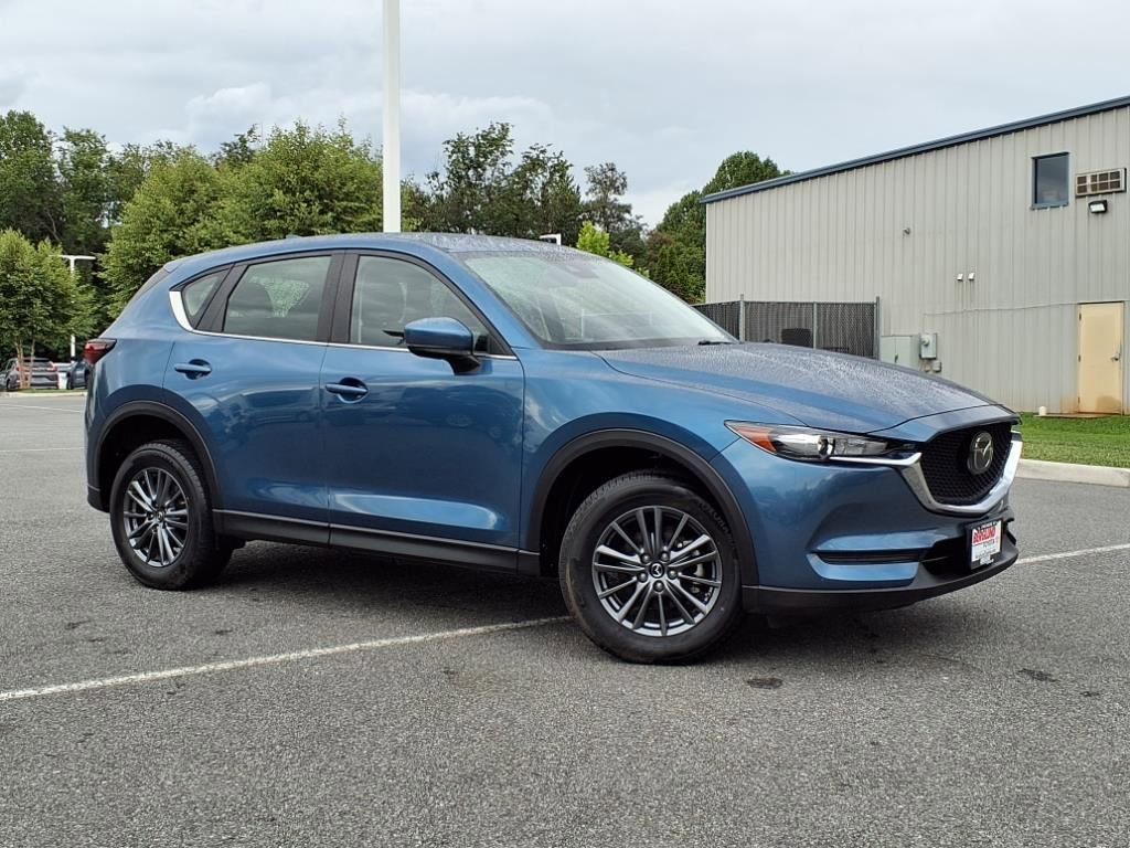 2020 Mazda CX-5 Sport photo 2