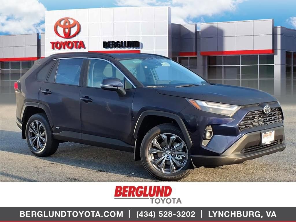 2025 Toyota RAV4 XLE Premium's photo