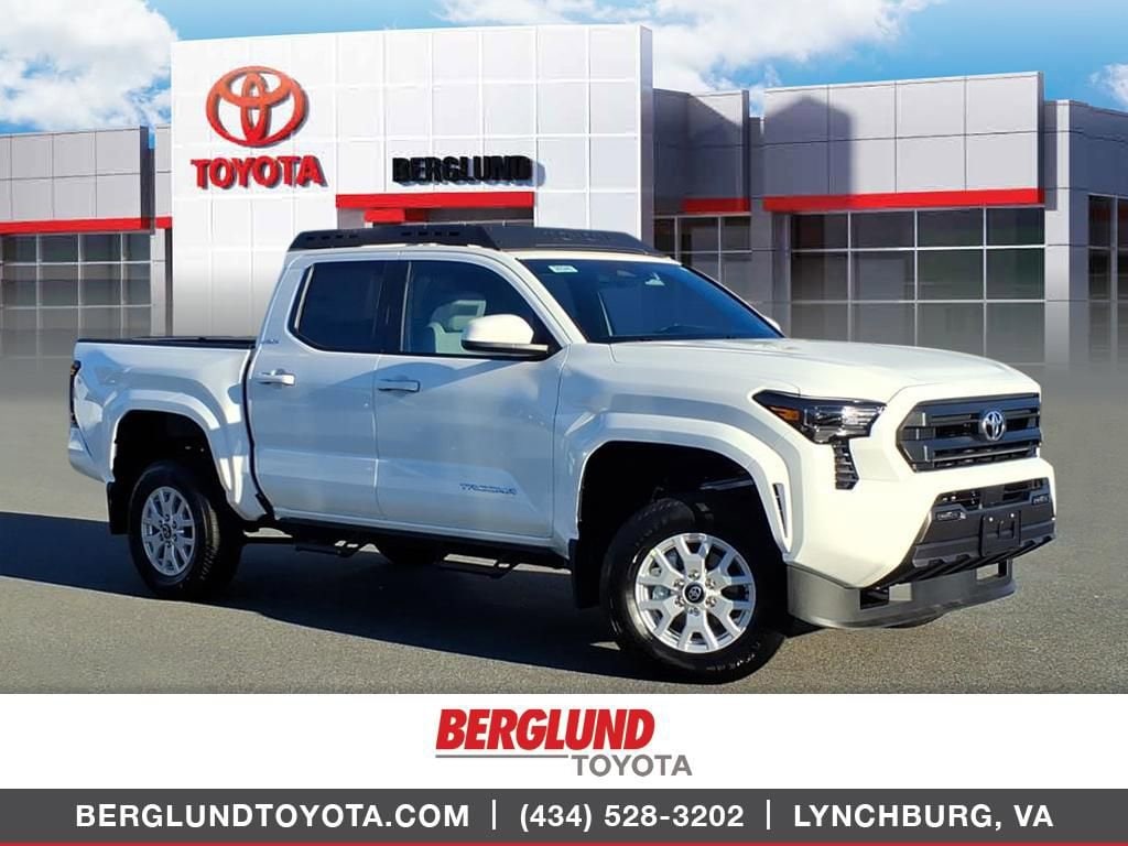 2025 Toyota Tacoma SR5's photo