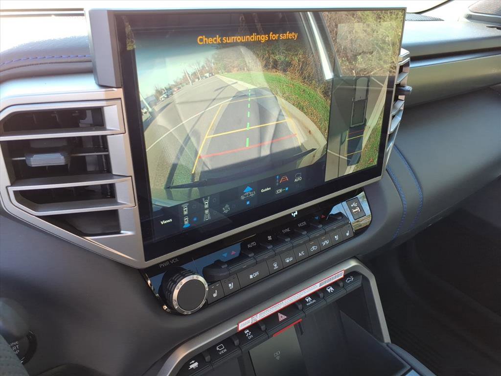 2026 Toyota Tundra Platinum - Photo 19