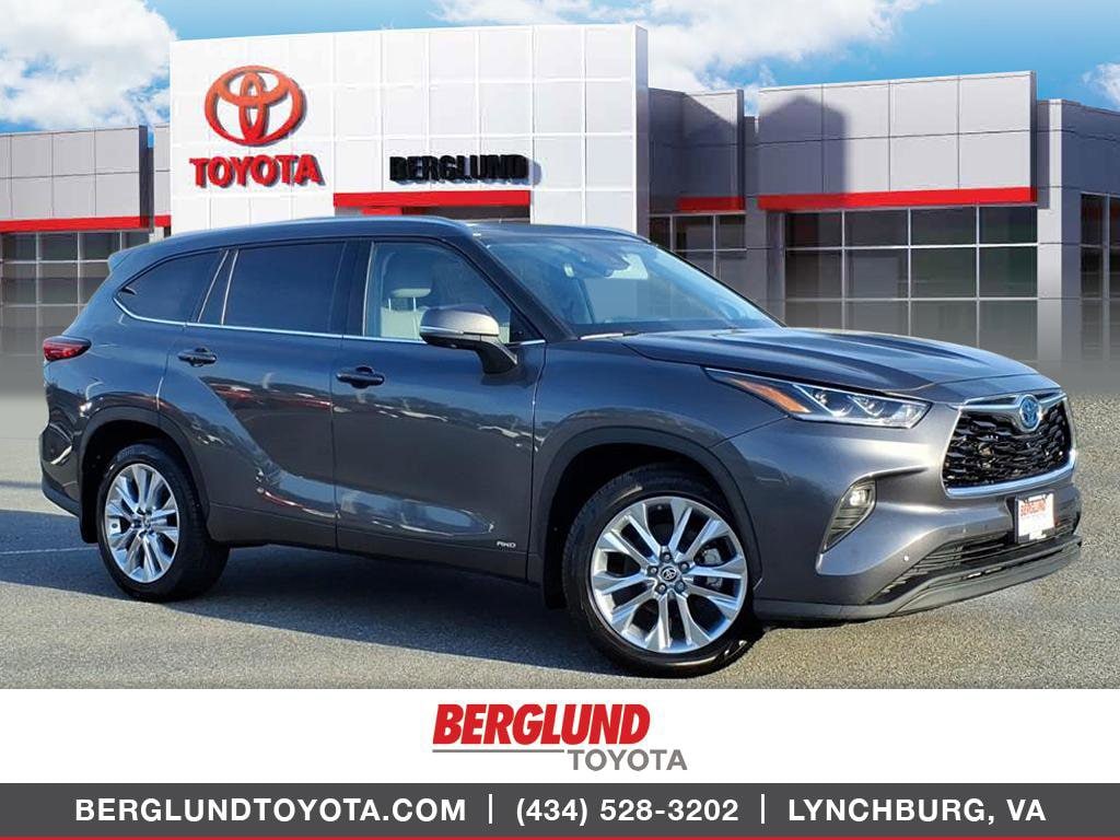 2023 Toyota Highlander Hybrid Sport Utility 