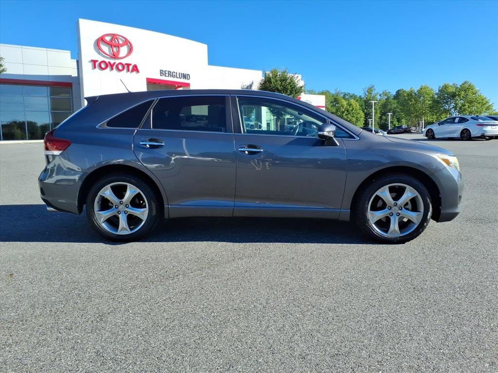 Used 2013 Toyota Venza Limited Sport Utility