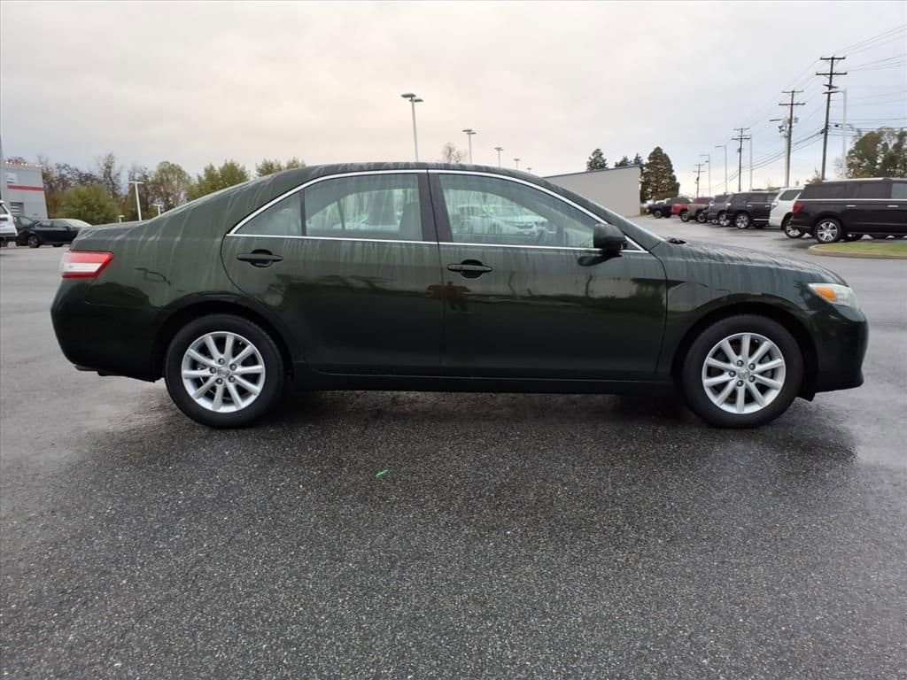 Used 2011 Toyota Camry XLE Sedan