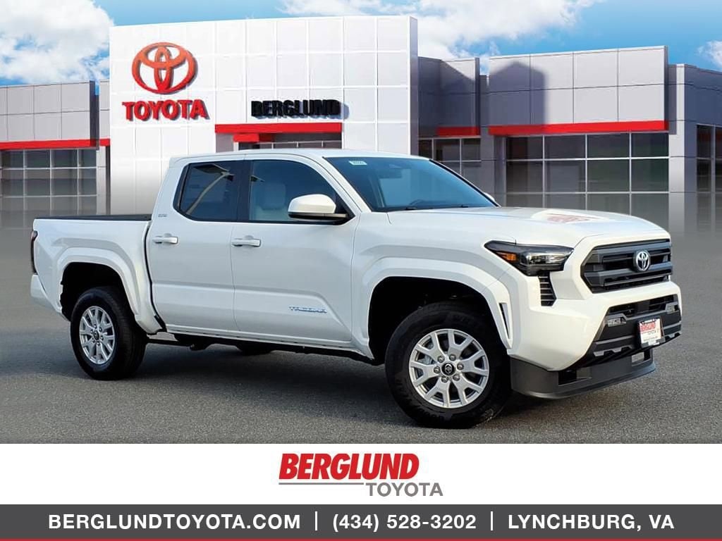 2025 Toyota Tacoma SR5's photo