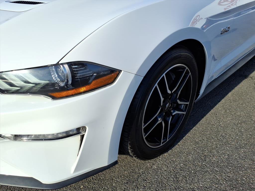 2022 Ford Mustang GT - Photo 8