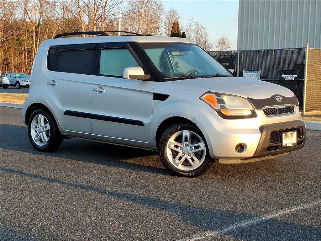 Used 2011 Kia Soul + Hatchback