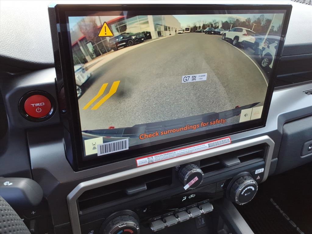 2025 Toyota Tacoma TRD Off Road - Photo 19