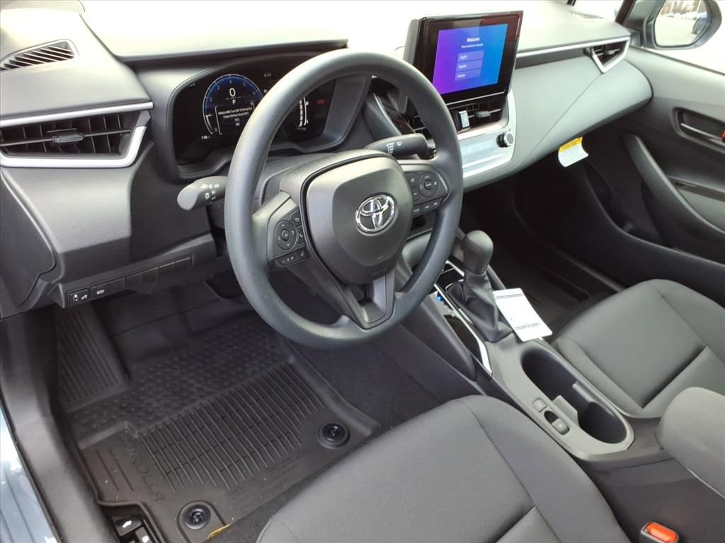 2026 Toyota Corolla LE photo 3