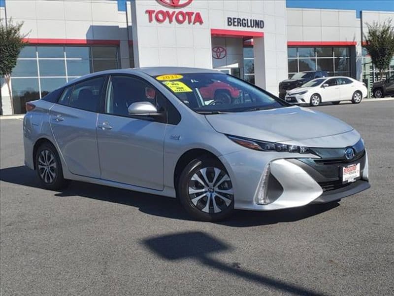 Certified 2022 Toyota Prius Prime LE with VIN JTDKAMFP8N3223698 for sale in Lynchburg, VA