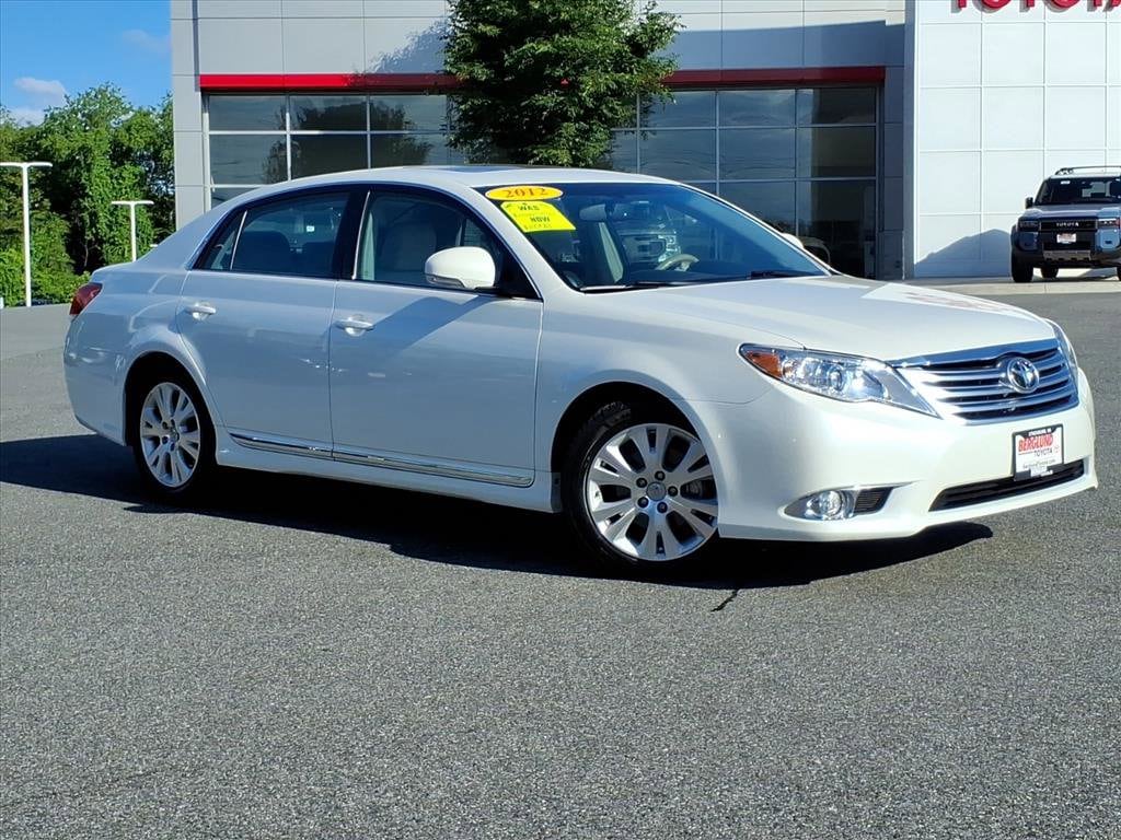 2012 Toyota Avalon Avalon's photo