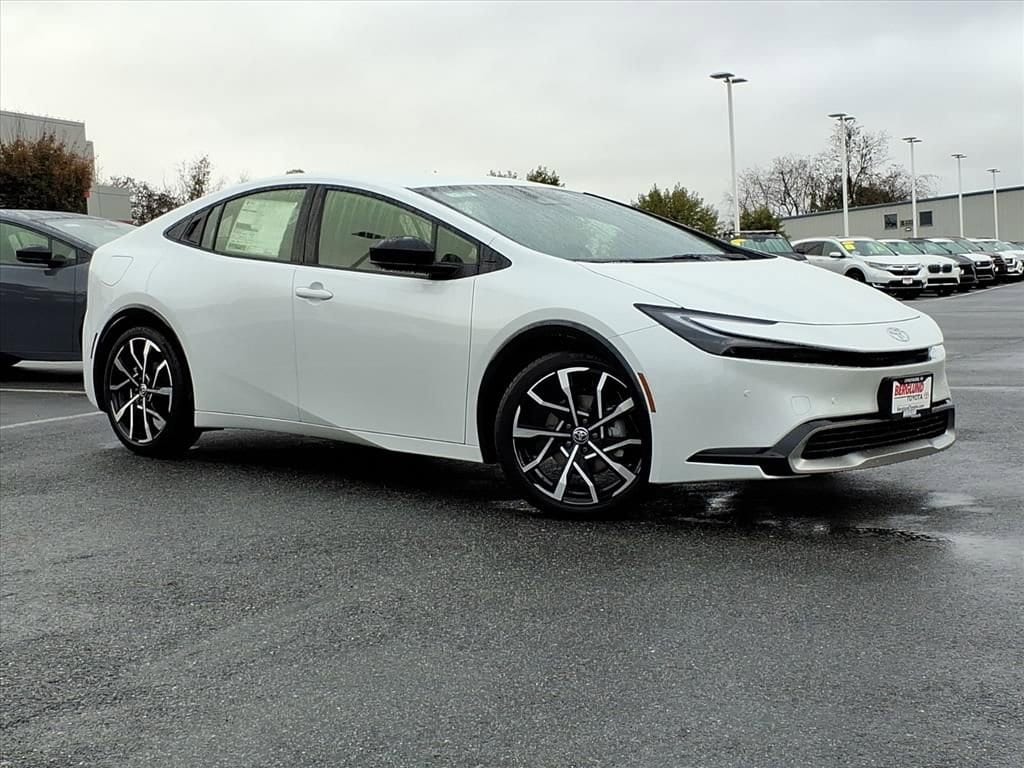 New 2026 Toyota Prius Plug-in Hybrid XSE Hatchback