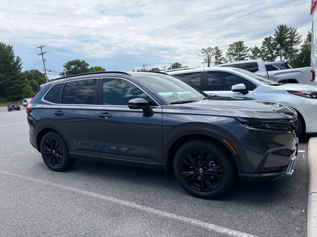2024 Honda CR-V Hybrid Sport Touring AWD's photo