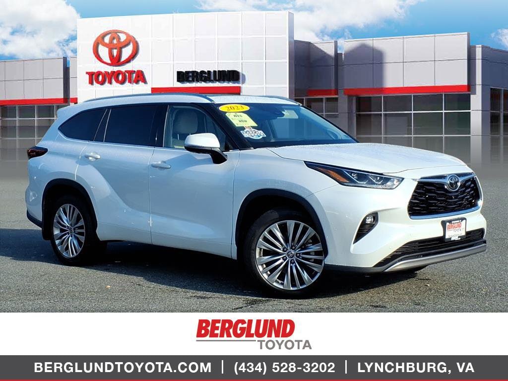 Used 2023 Toyota Highlander Platinum Sport Utility