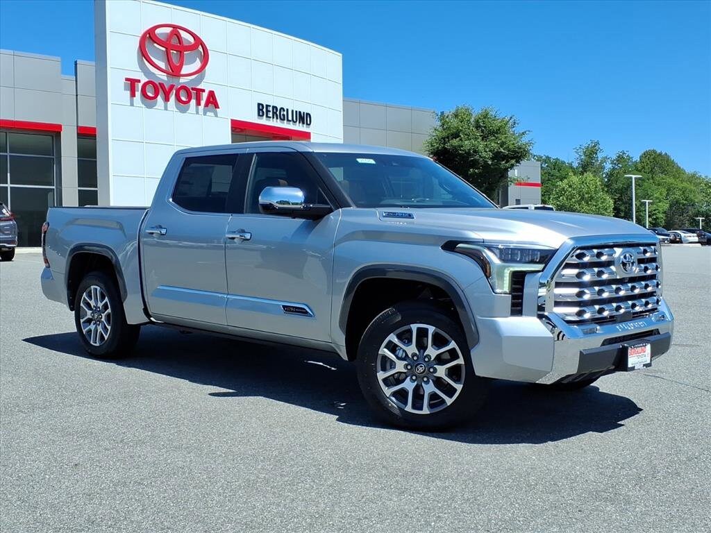 New 2026 Toyota Tundra i-FORCE MAX 1794 Edition i-FORCE MAX Truck CrewMax