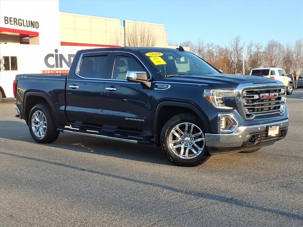 2019 GMC Sierra 1500 SLT's photo