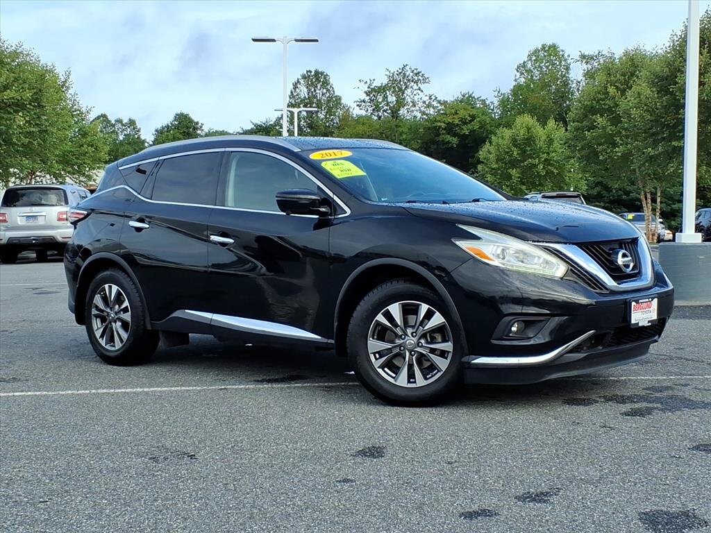 Used 2017 Nissan Murano SL with VIN 5N1AZ2MH0HN127007 for sale in Lynchburg, VA