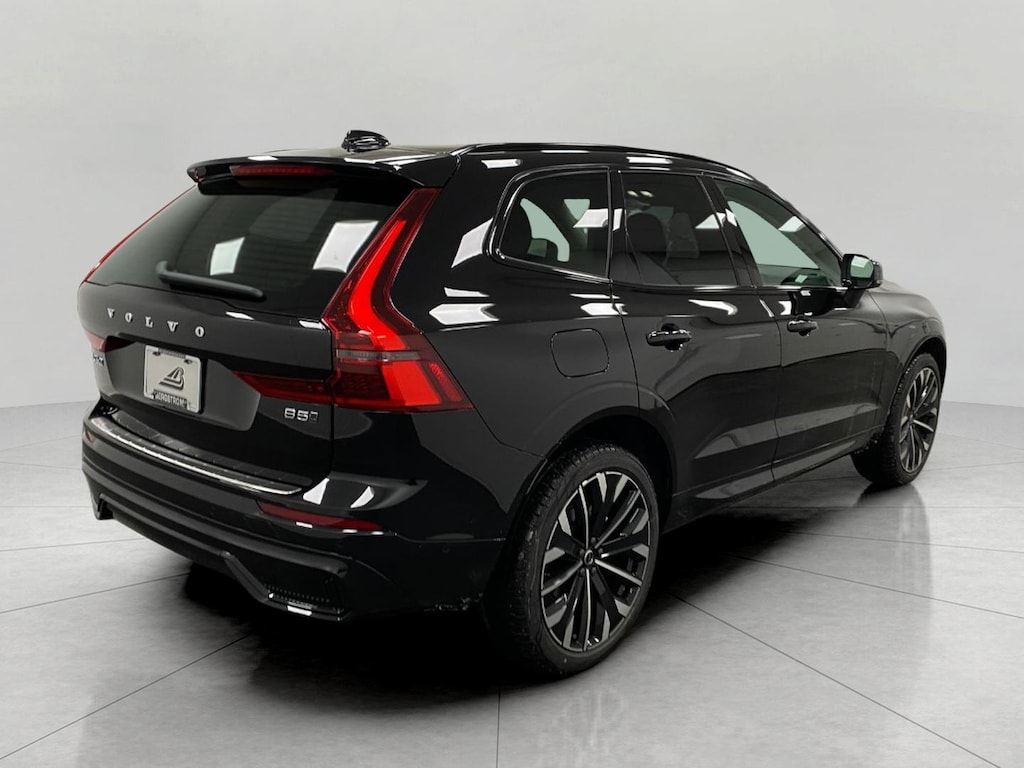 New 2026 Volvo XC60 B5 Ultra SUV