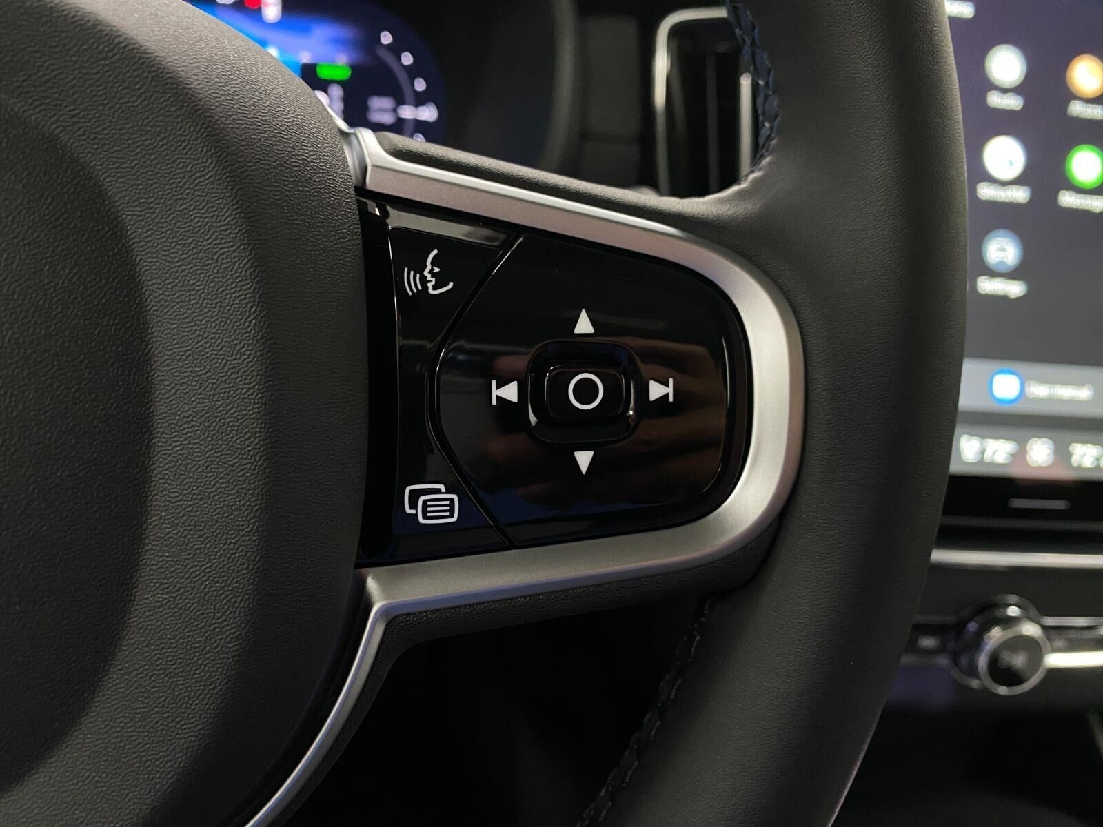 2026 Volvo XC90 Ultra - Photo 16