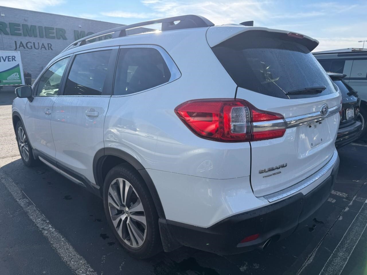 2019 Subaru Ascent Limited photo 3