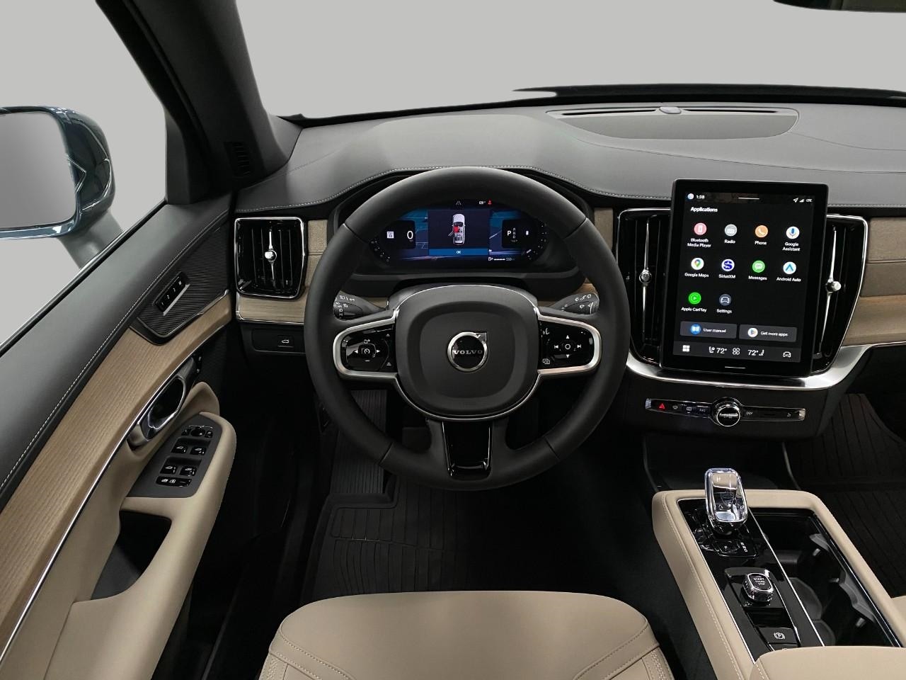 2026 Volvo XC90 Plus - Photo 13