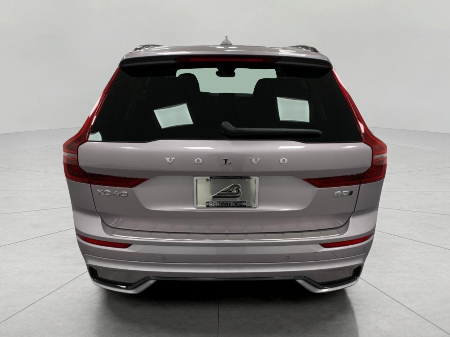 New 2026 Volvo XC60 B5 Plus SUV