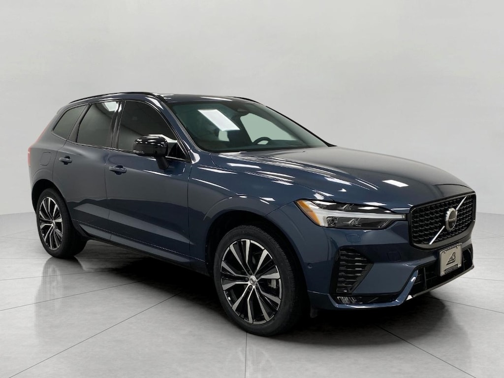 Certified 2023 Volvo XC60 B5 AWD Ultimate Dark Theme SUV