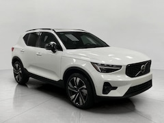 2026 Volvo XC40 B5 Ultra AWD SUV