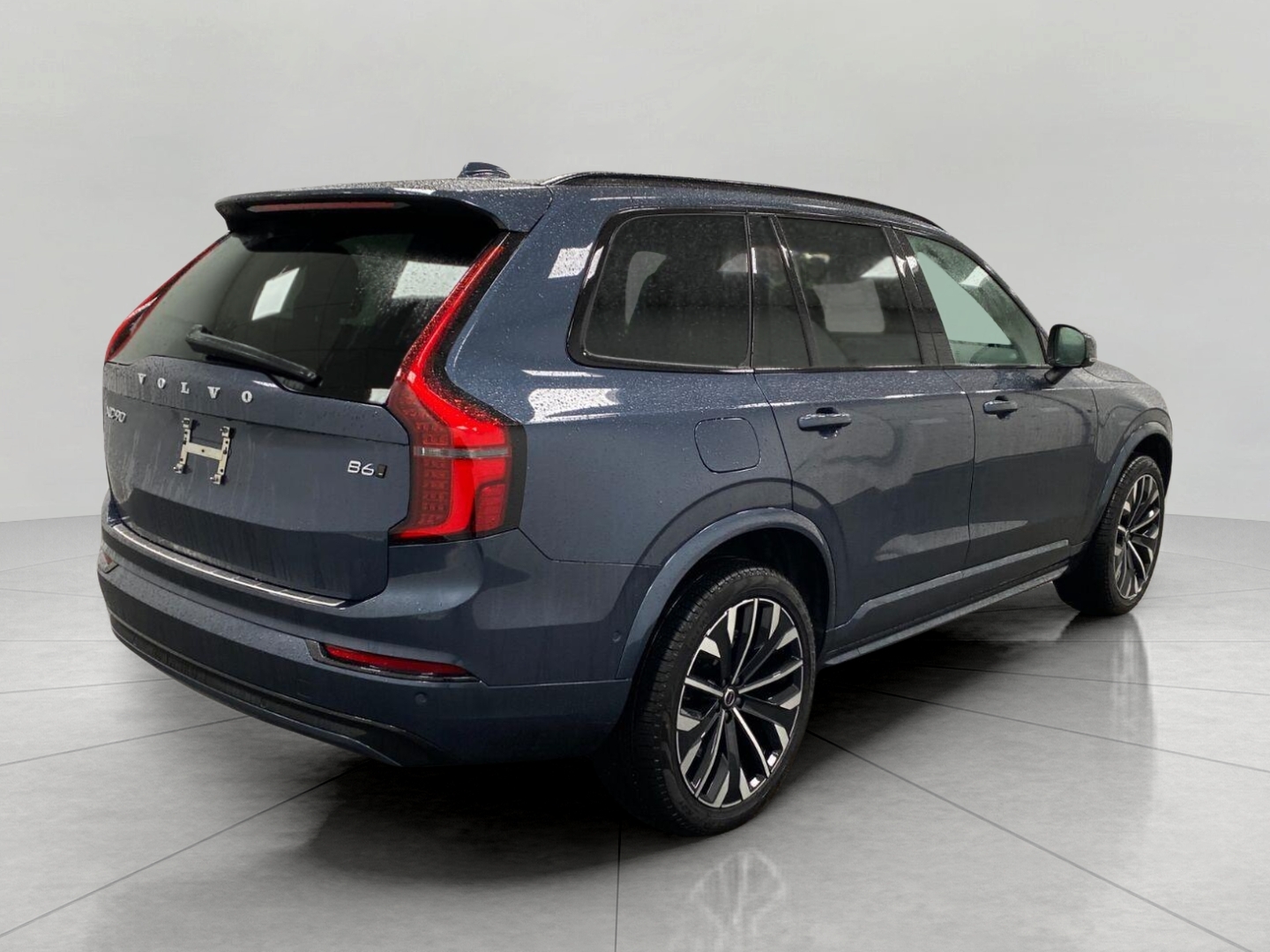 New 2027 Volvo XC90 B6 Ultra Dark Theme 6-Seater SUV
