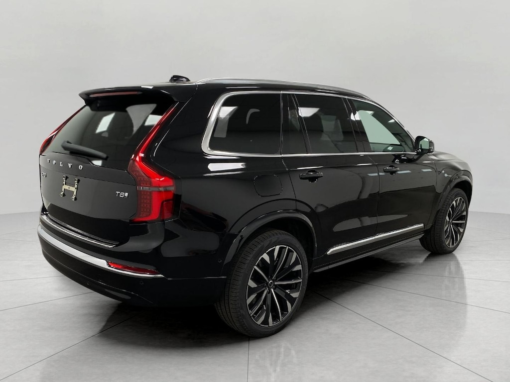 New 2026 Volvo XC90 plug-in hybrid T8 Plus 7-Seater SUV