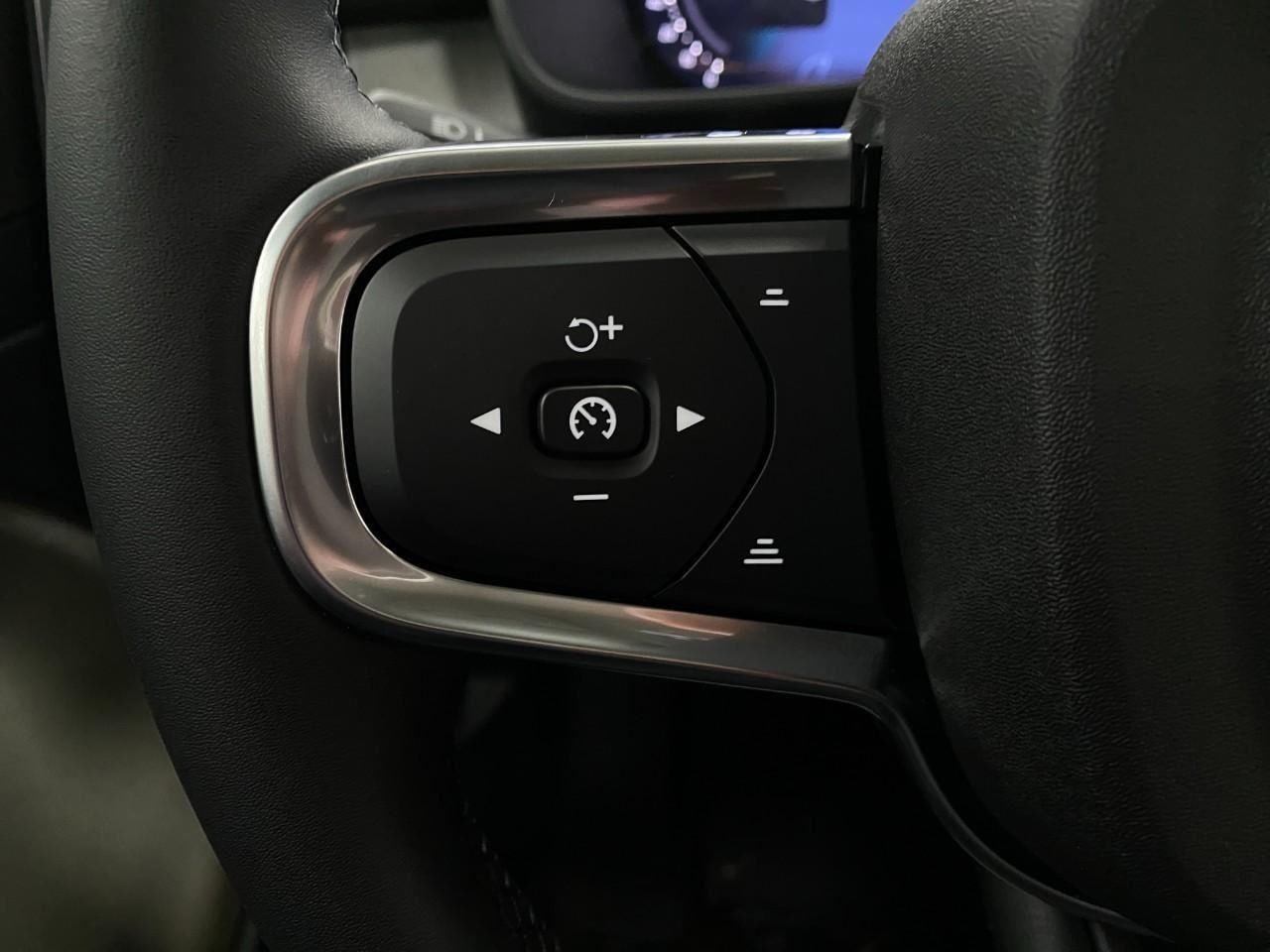 2026 Volvo XC40 Ultra - Photo 51