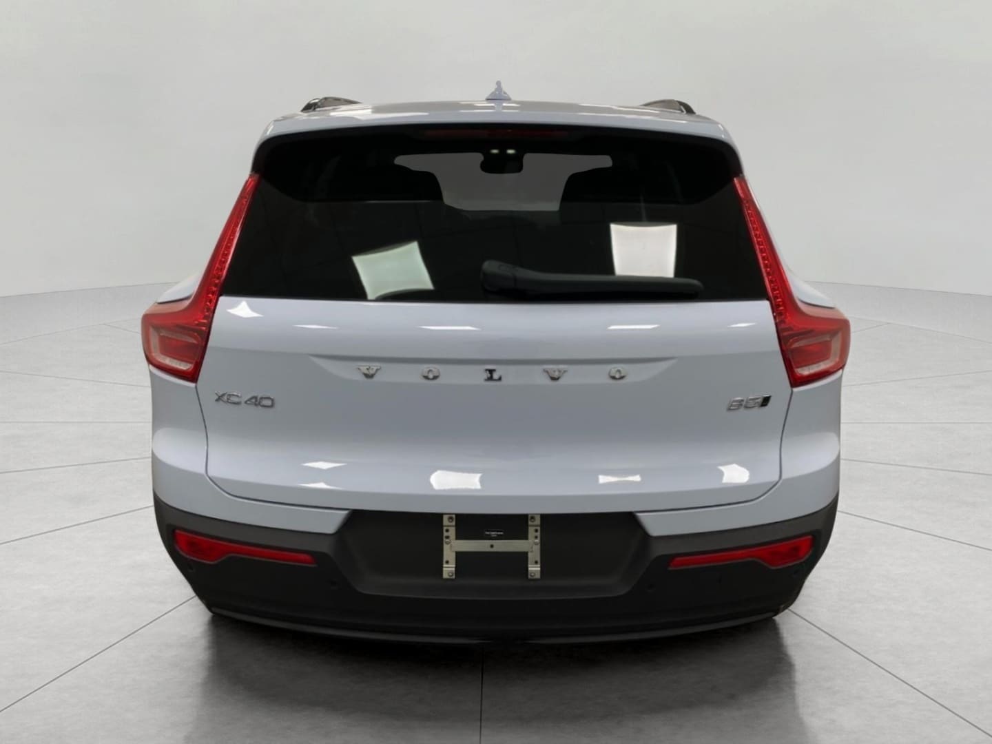 2026 Volvo XC40 Plus - Photo 39