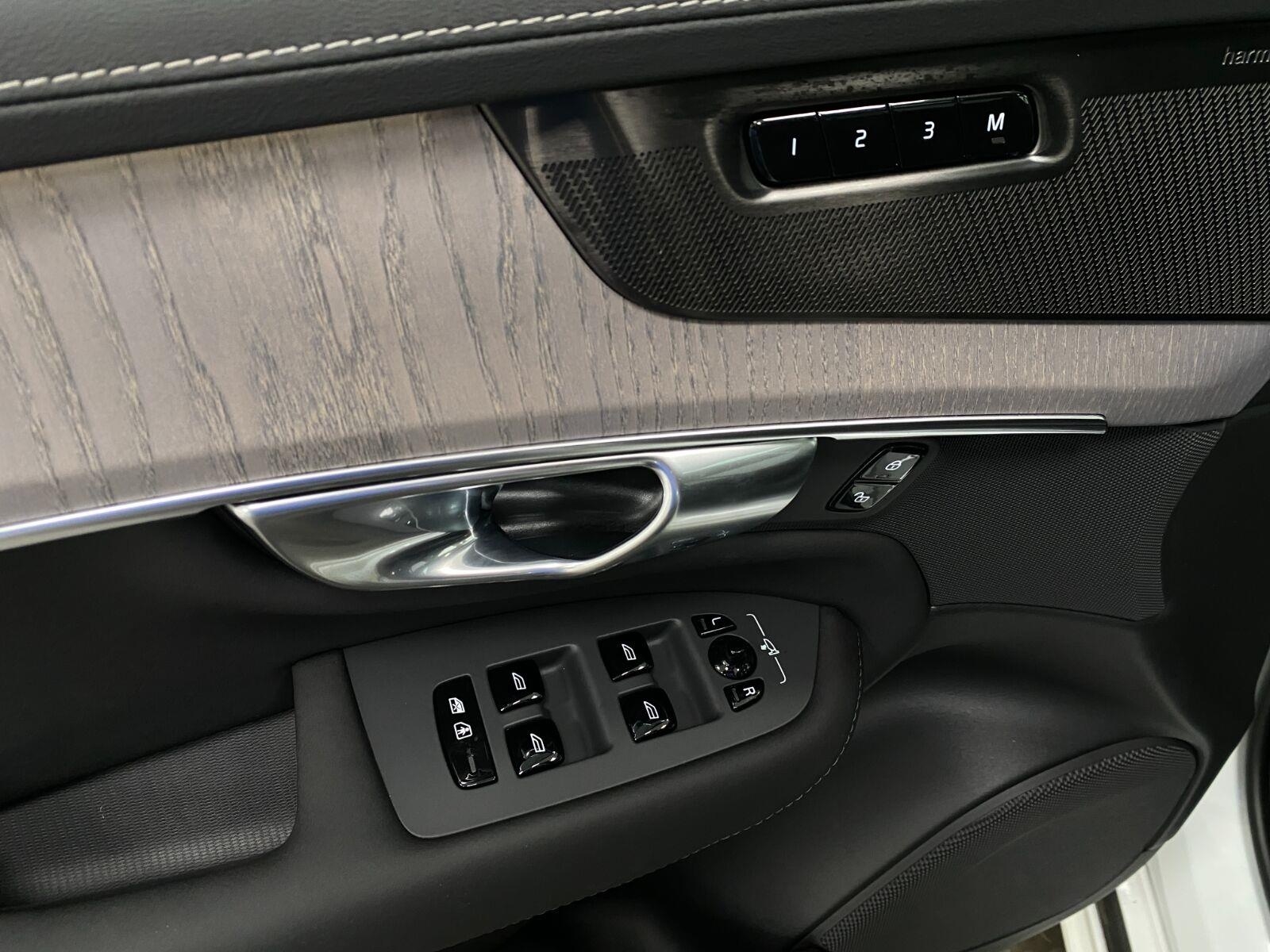 2026 Volvo XC90 Ultra - Photo 33