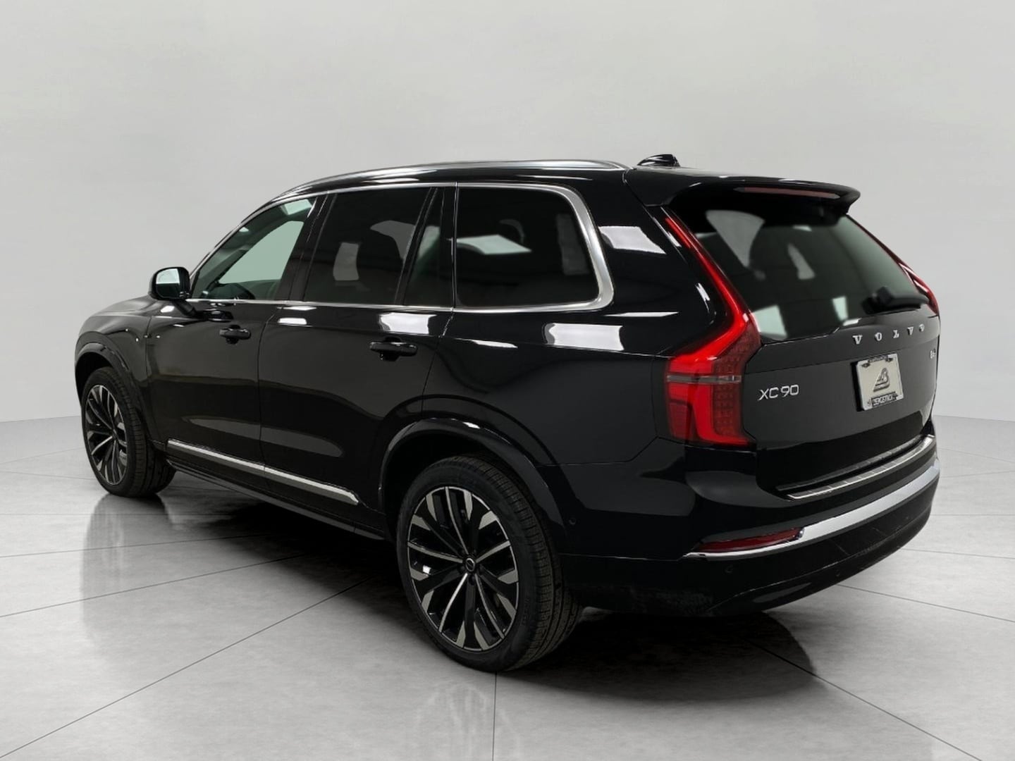 2026 Volvo XC90 Plus - Photo 44