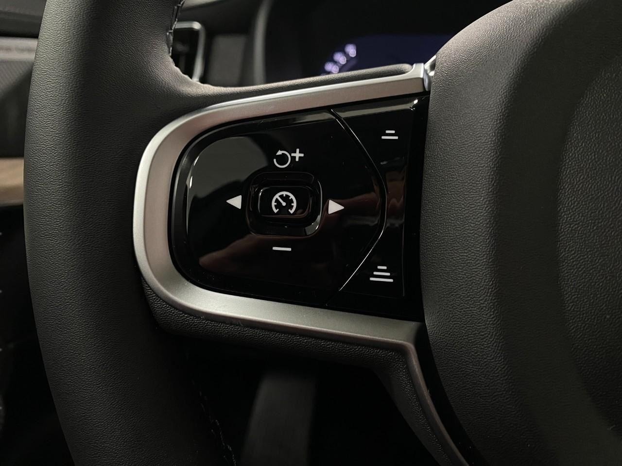2026 Volvo XC90 Plus - Photo 52