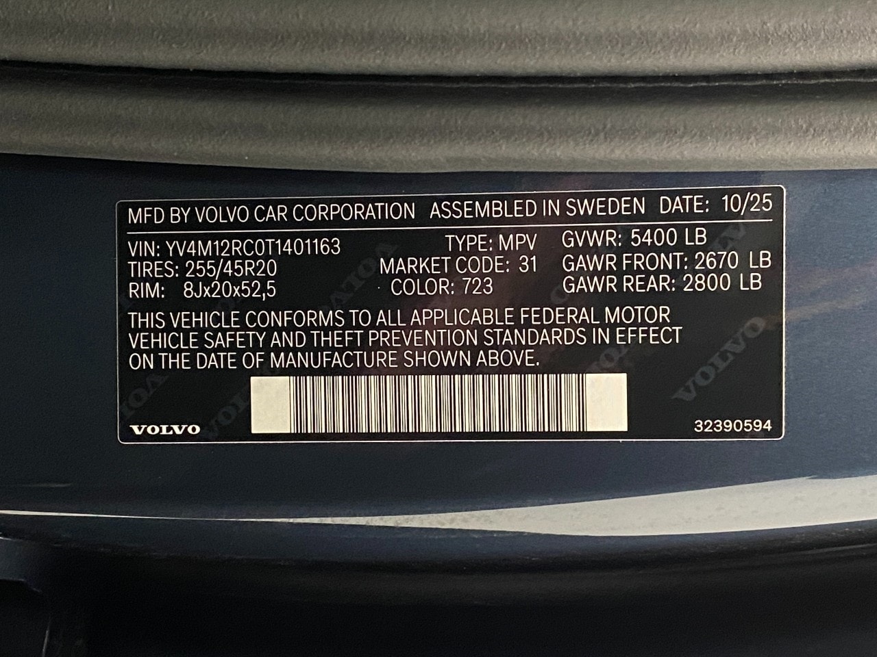 2026 Volvo XC60 Plus - Photo 35