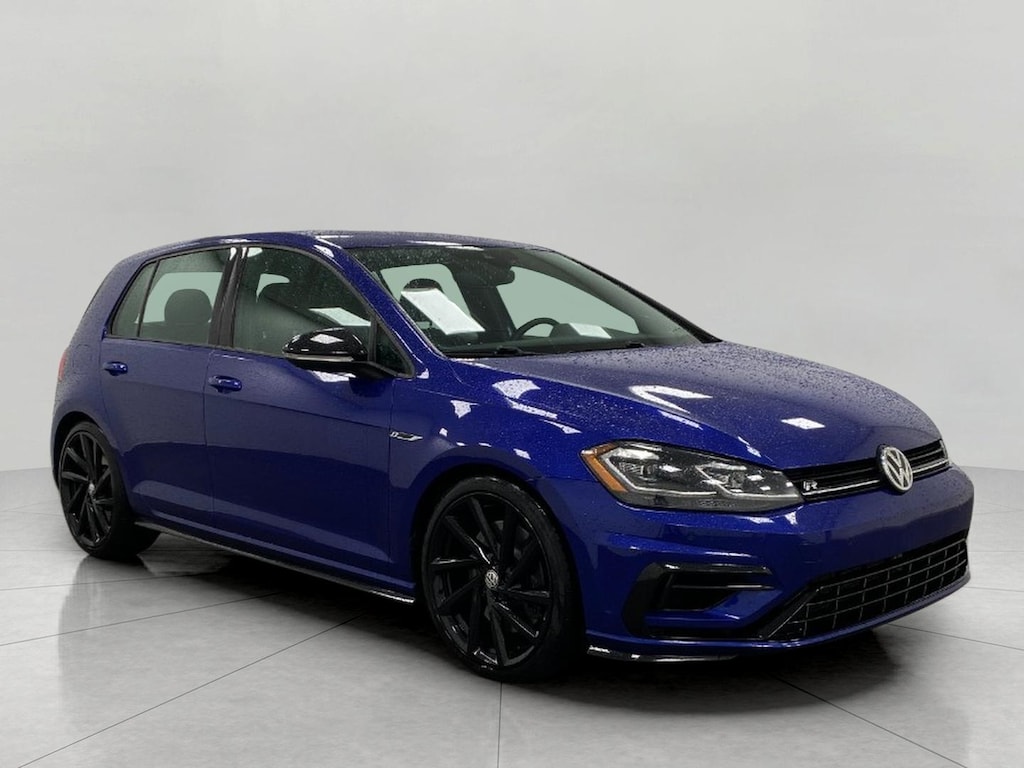 Used 2018 Volkswagen Golf R 2.0T Manual w/DCC/Nav Hatchback