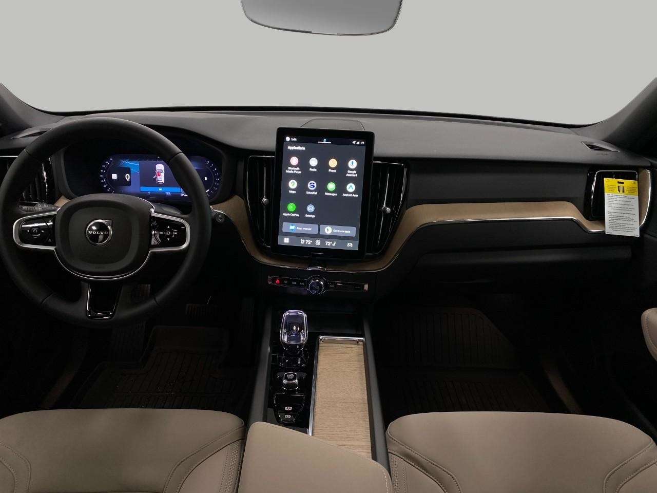 2026 Volvo XC60 Plus - Photo 20